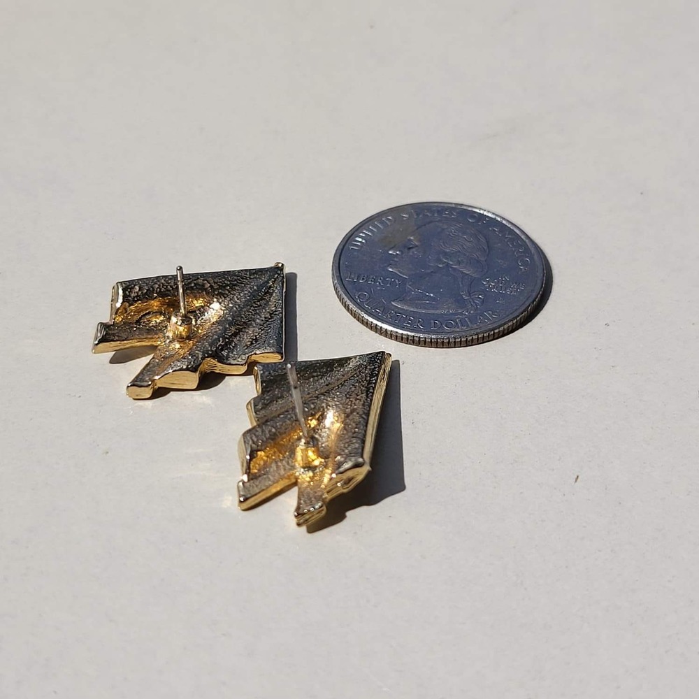 Vintage Gold Silver Tone Metal Rhinestone Geometric Wing Post Earrings - Picture 3 of 4